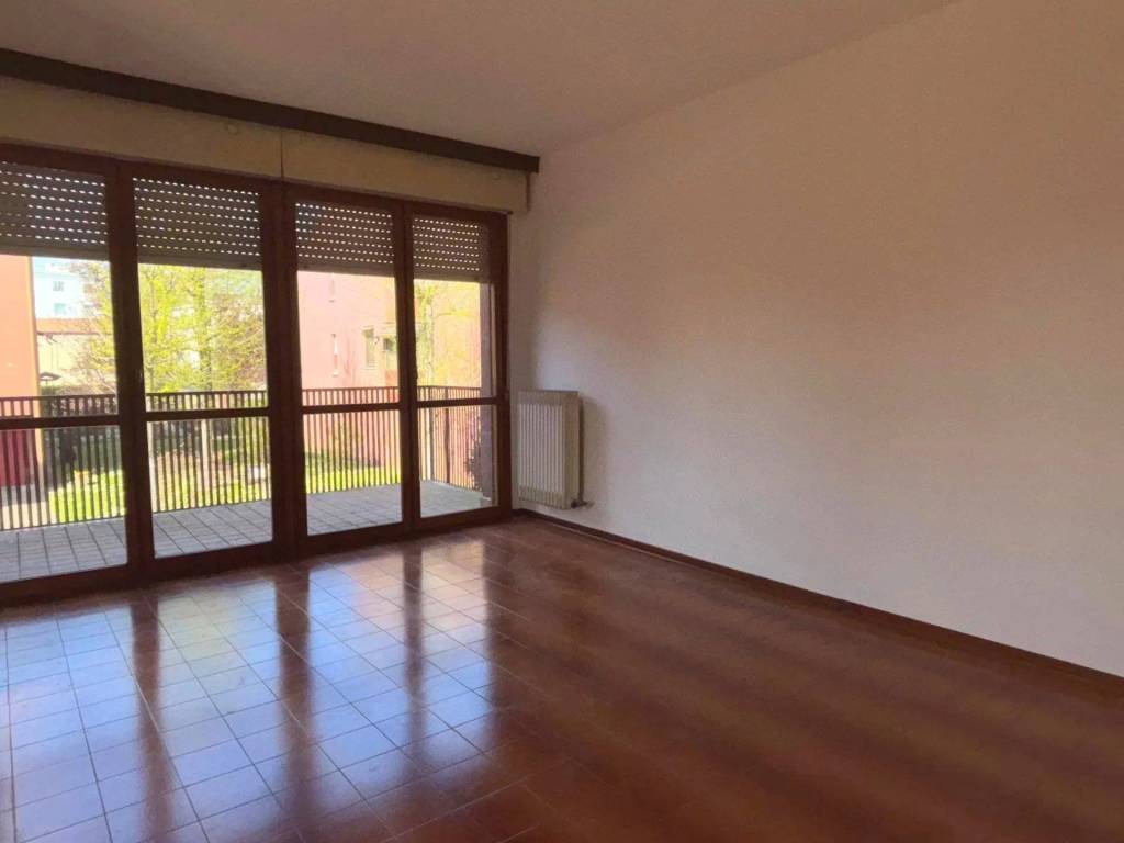 casa indipendente in vendita a Lodi in zona Torretta