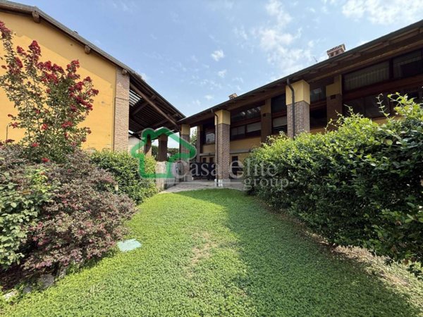 casa indipendente in vendita a Lodi