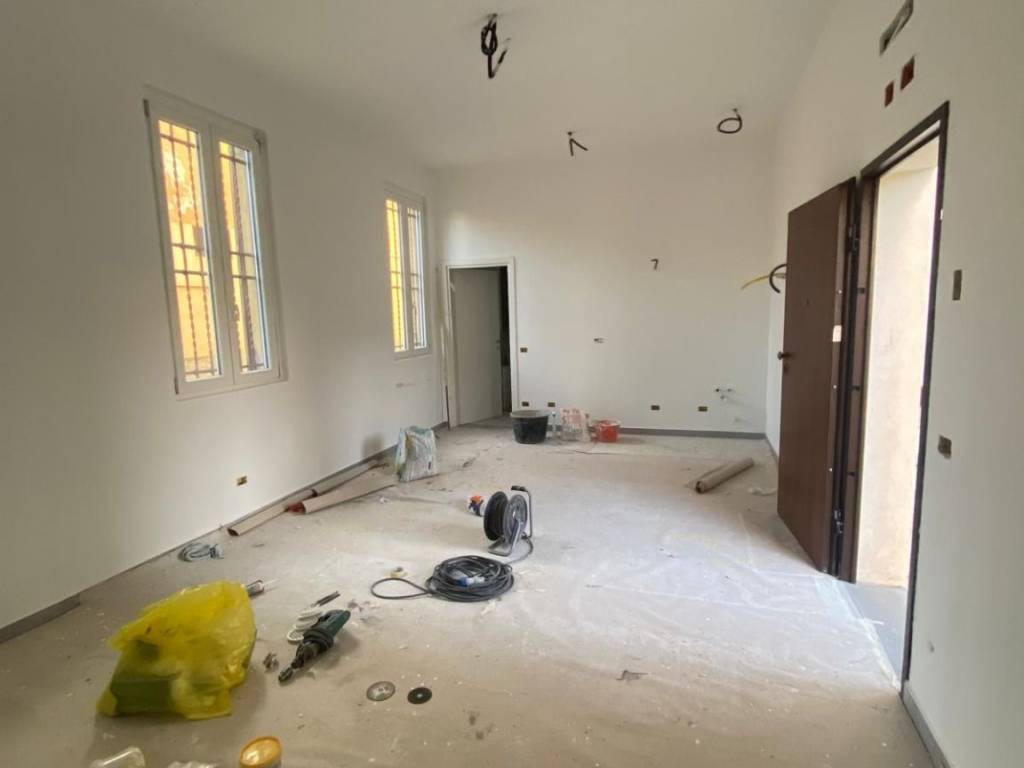 appartamento in vendita a Lodi in zona Città Bassa