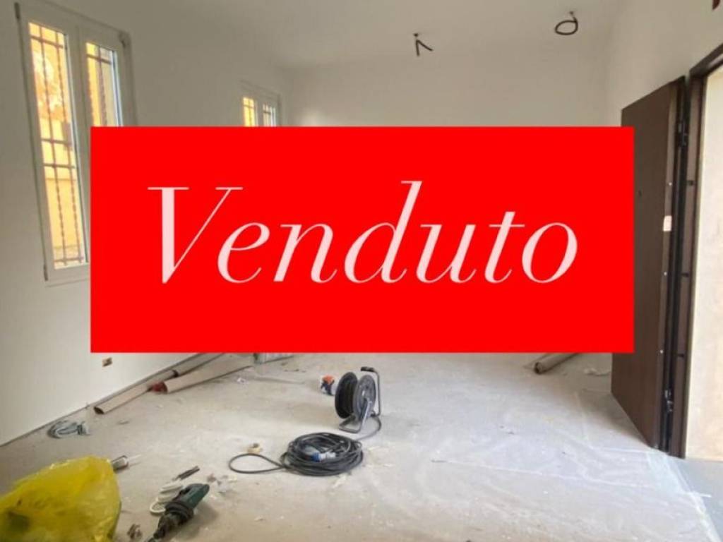 appartamento in vendita a Lodi in zona Città Bassa