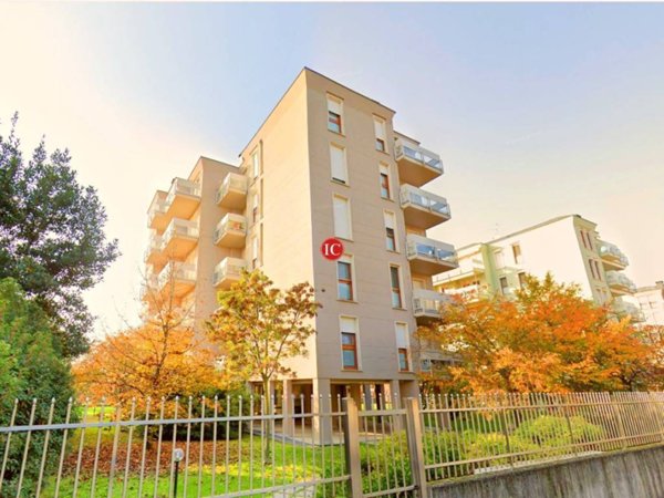 appartamento in vendita a Lodi in zona Fanfani