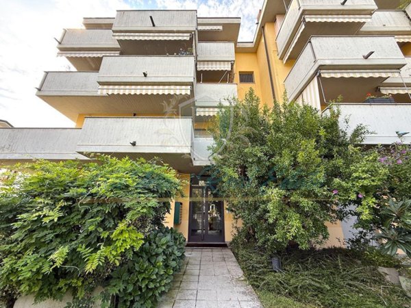 appartamento in vendita a Lodi in zona San Bernardo