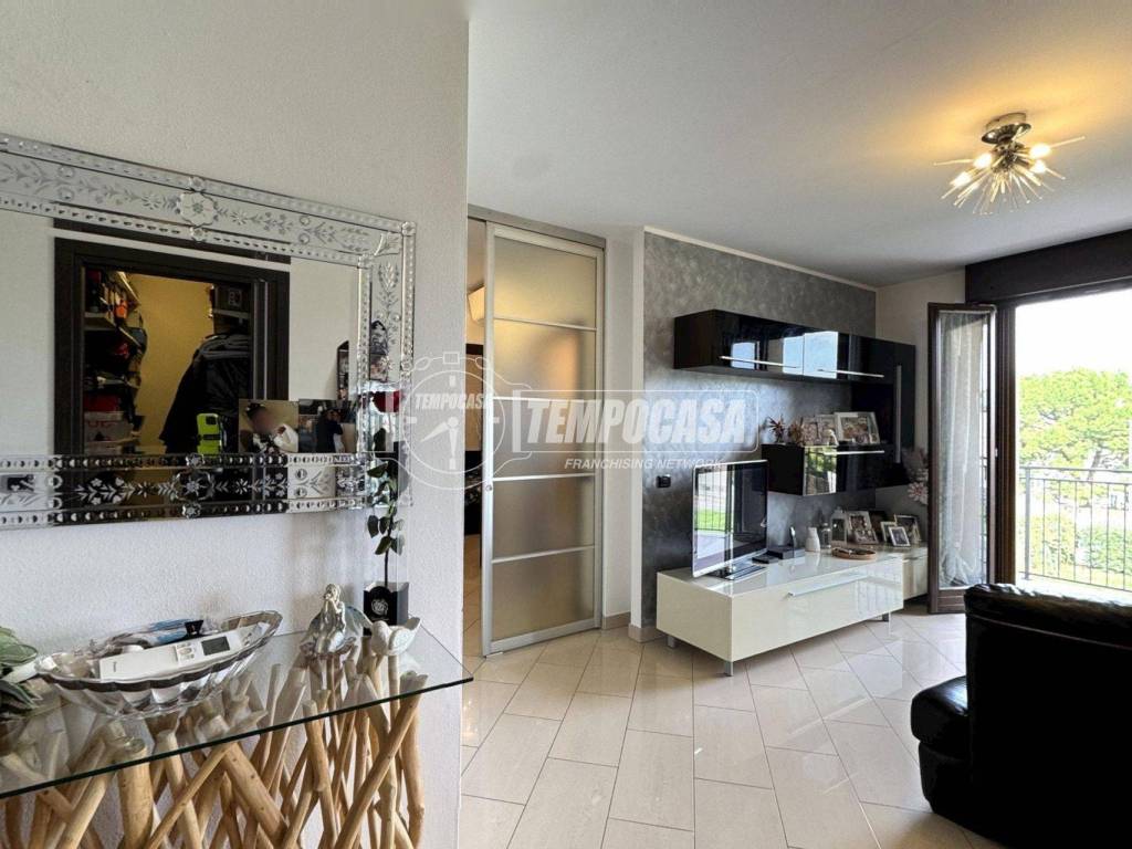 appartamento in vendita a Lodi in zona Fanfani