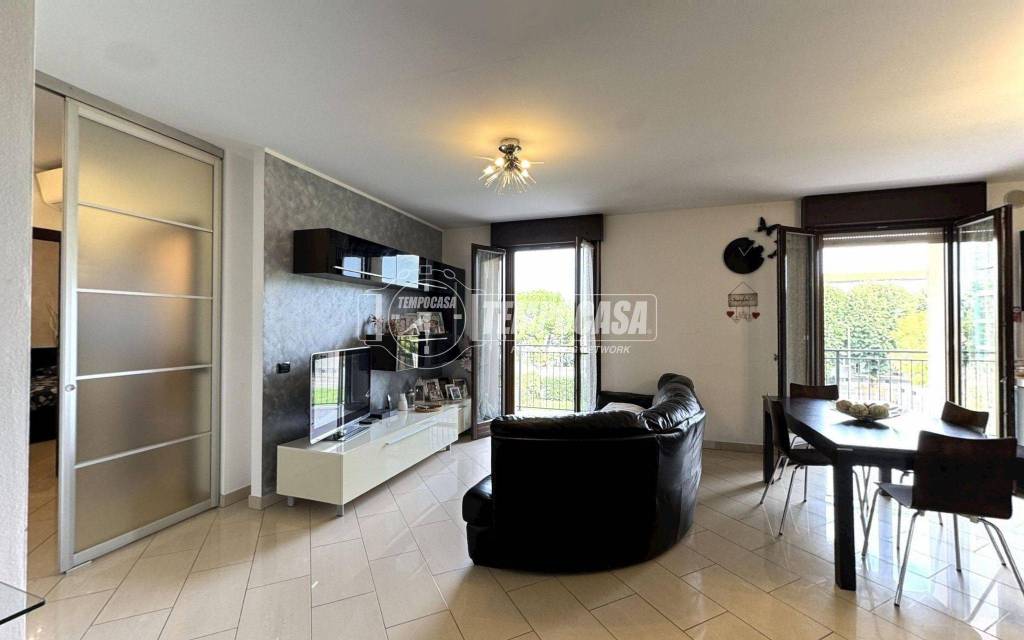 appartamento in vendita a Lodi in zona Fanfani