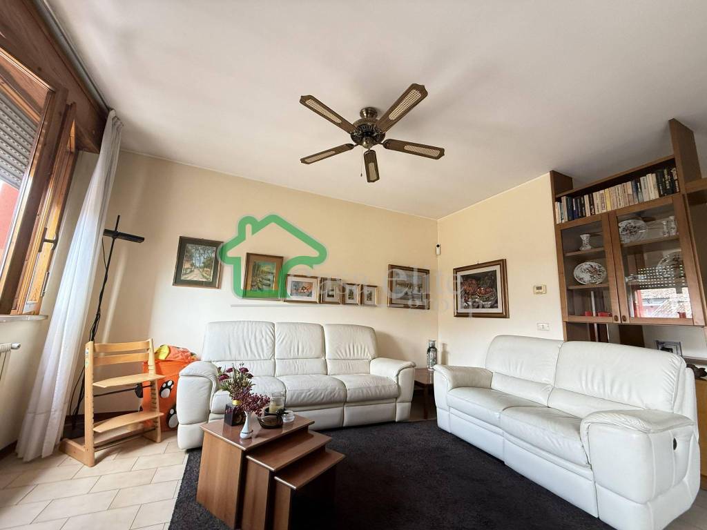appartamento in vendita a Lodi in zona Città Bassa