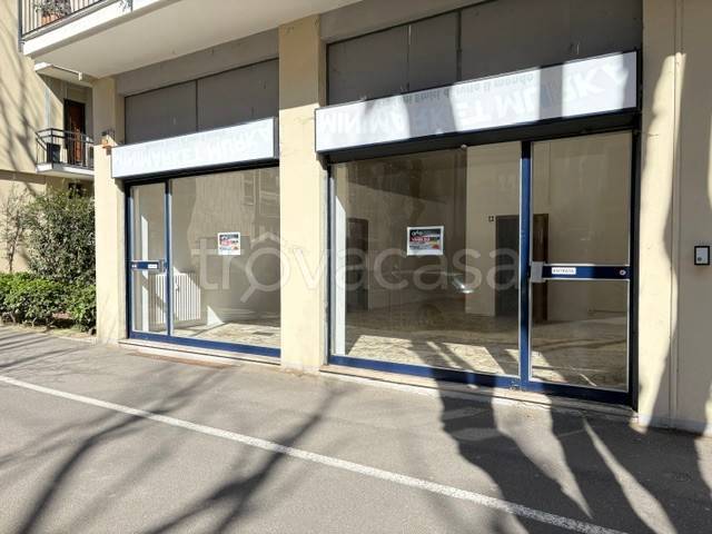 negozio in vendita a Lodi in zona Corso Mazzini