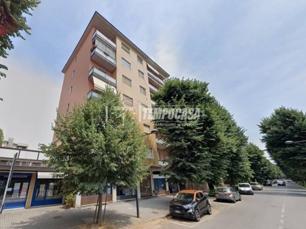 appartamento in vendita a Lodi in zona Olmo