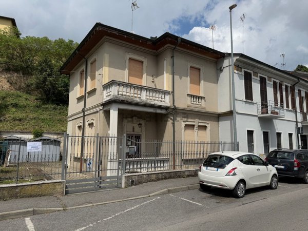 casa indipendente in vendita a Lodi in zona Centro Storico