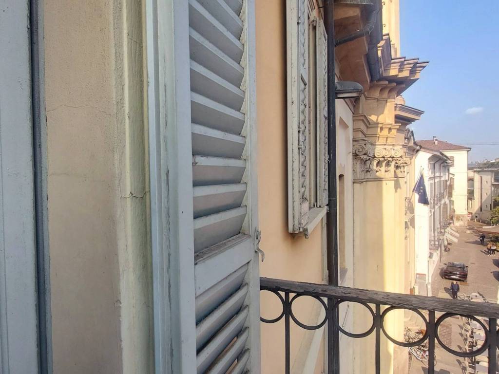 appartamento in vendita a Lodi in zona Centro Storico