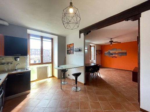 appartamento in vendita a Lodi in zona Fanfani