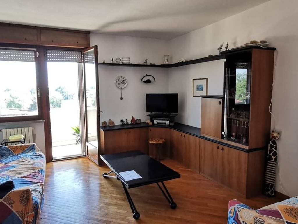 appartamento in vendita a Lodi in zona Martinetta