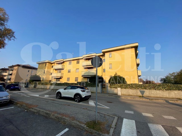 appartamento in vendita a Lodi in zona San Fereolo