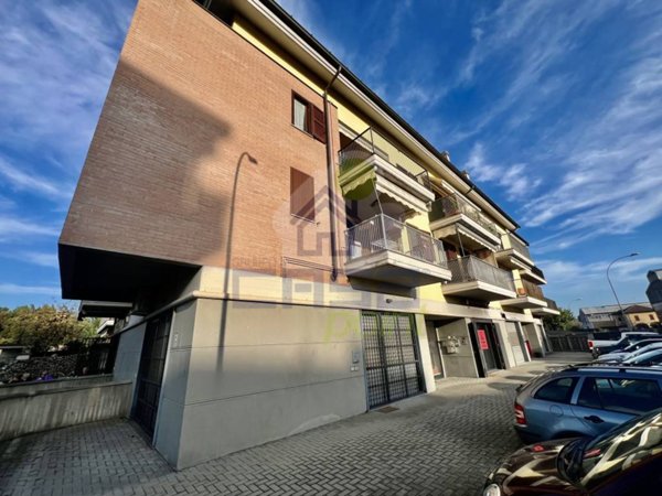 appartamento in vendita a Lodi in zona Piazza Albarola