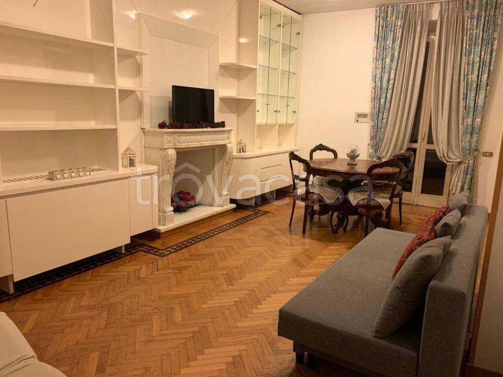 appartamento in vendita a Lodi in zona Centro Storico