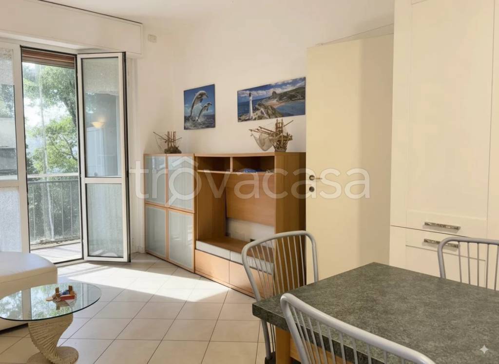 appartamento in vendita a Lodi in zona Piazza Albarola