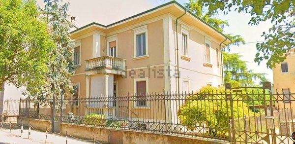 appartamento in vendita a Lodi in zona Centro Storico