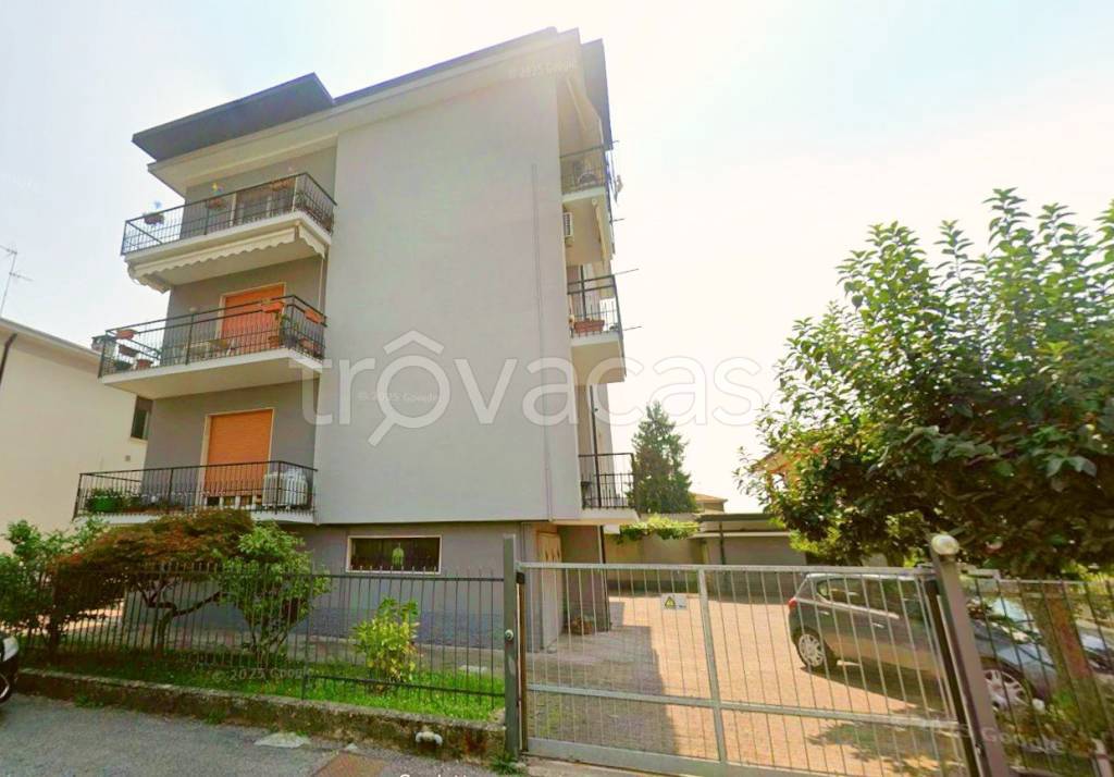 appartamento in vendita a Lodi in zona Centro Storico