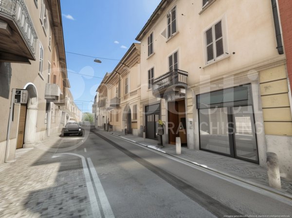 negozio in vendita a Lodi in zona Centro Storico