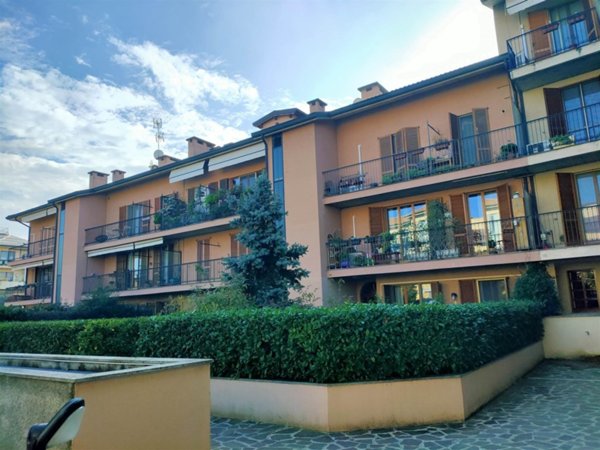 appartamento in vendita a Lodi in zona Fanfani