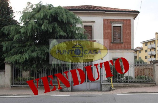 casa indipendente in vendita a Lodi
