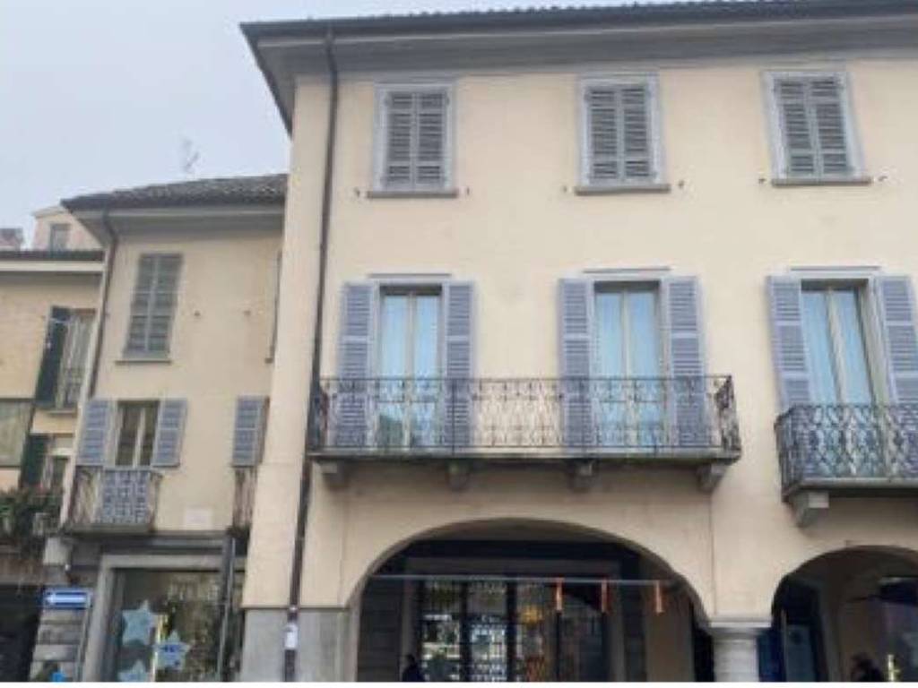 ufficio in vendita a Lodi in zona Centro Storico