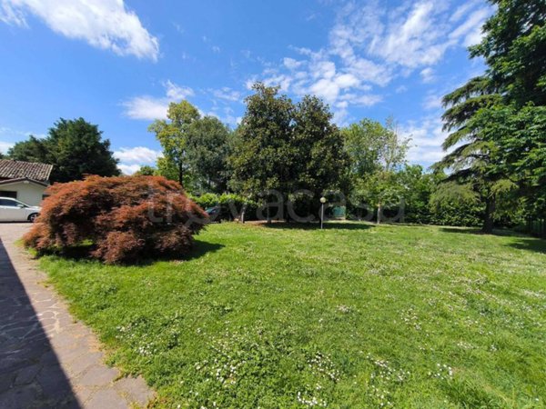 casa indipendente in vendita a Lodi