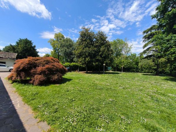 casa indipendente in vendita a Lodi