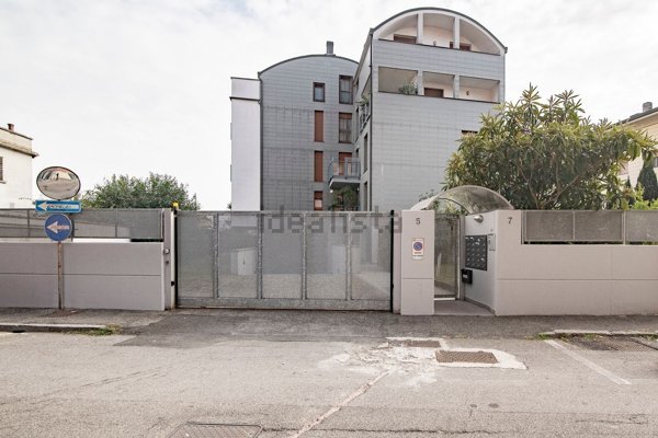 appartamento in vendita a Lodi in zona Fanfani