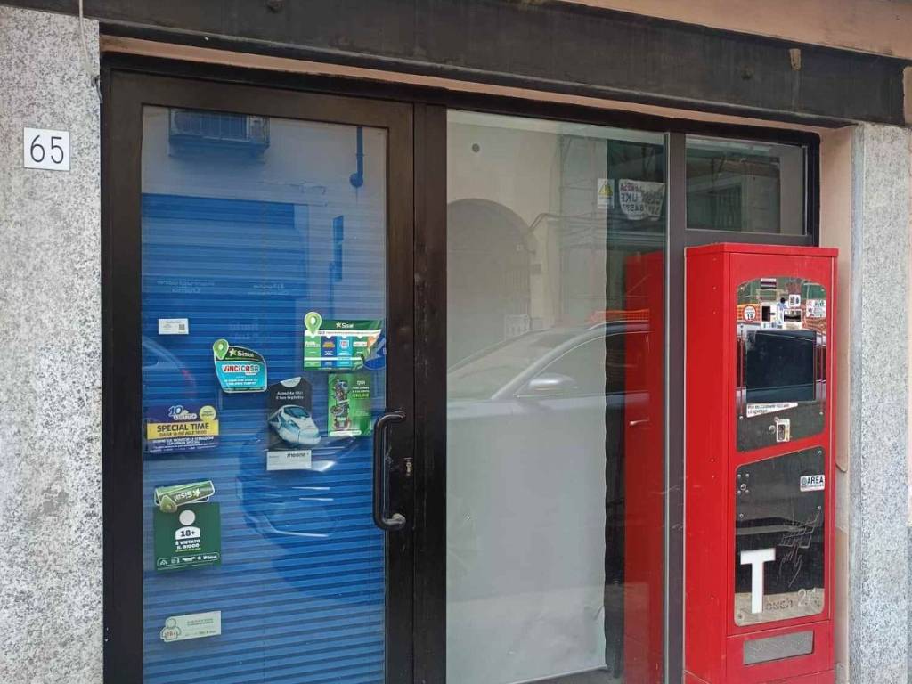 negozio in vendita a Lodi in zona Centro Storico