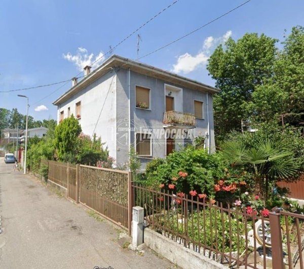 appartamento in vendita a Lodi in zona Paderno