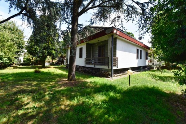 casa indipendente in vendita a Lodi in zona Paderno