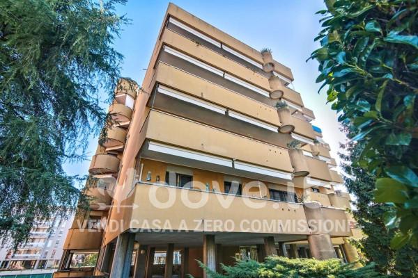 appartamento in vendita a Lodi in zona Fanfani