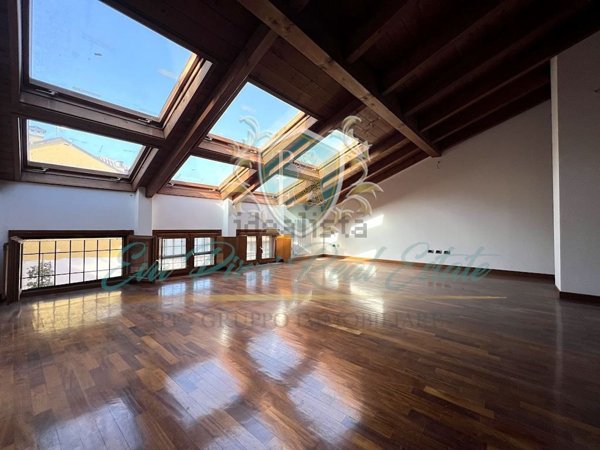 appartamento in vendita a Lodi in zona Centro Storico