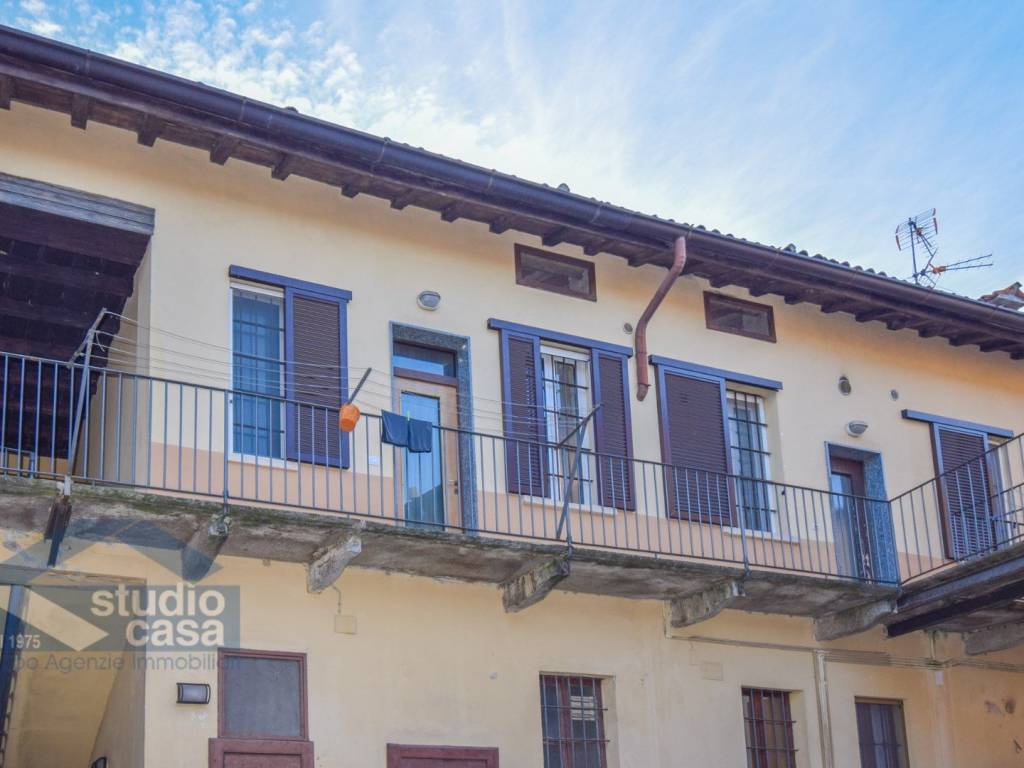 appartamento in vendita a Lodi in zona Città Bassa