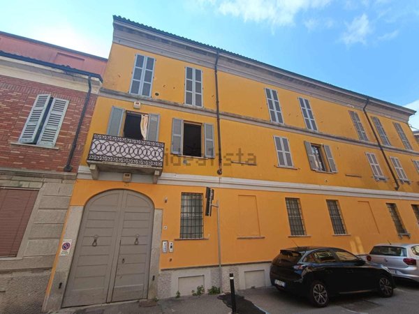 appartamento in vendita a Lodi in zona Centro Storico