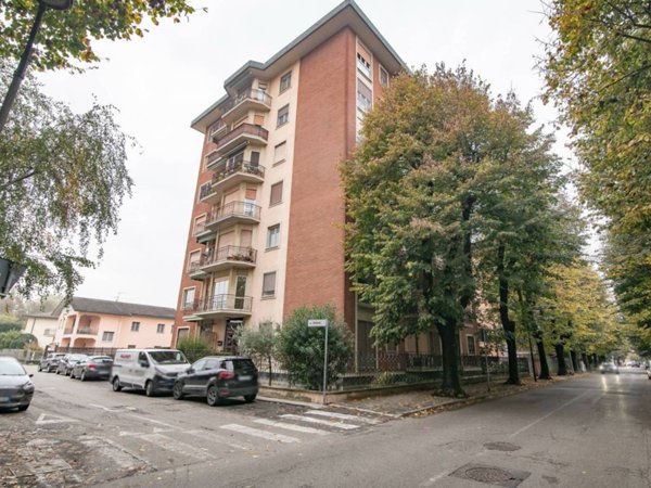 appartamento in vendita a Lodi in zona Viale Italia