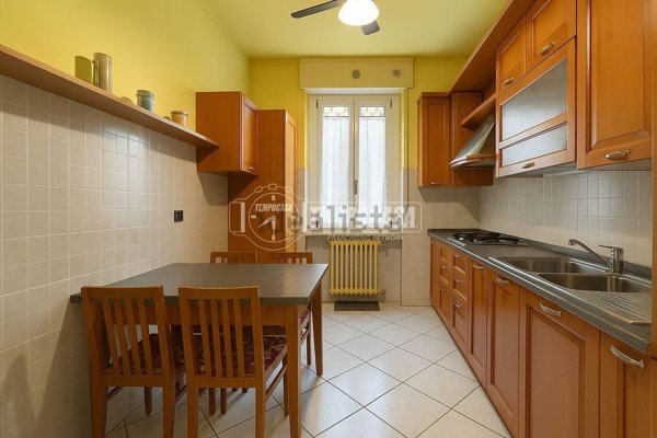 appartamento in vendita a Lodi in zona San Fereolo