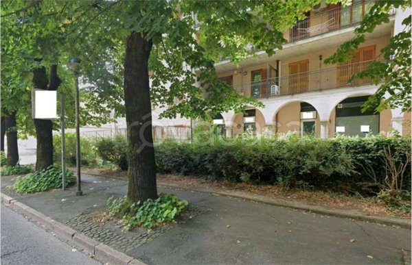 ufficio in vendita a Lodi in zona Via Defendente