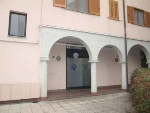 locale di sgombero in vendita a Lodi in zona Via Defendente