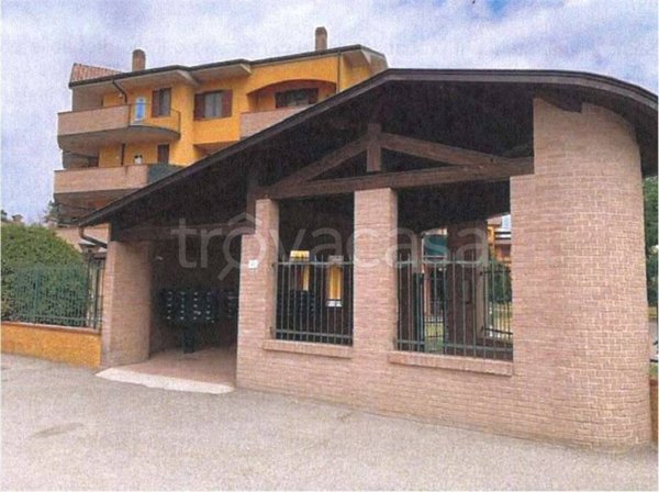 appartamento in vendita a Lodi in zona Riolo