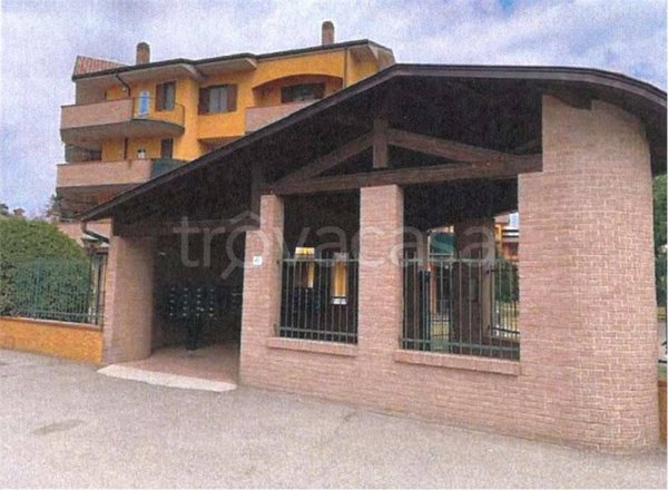 appartamento in vendita a Lodi in zona Riolo