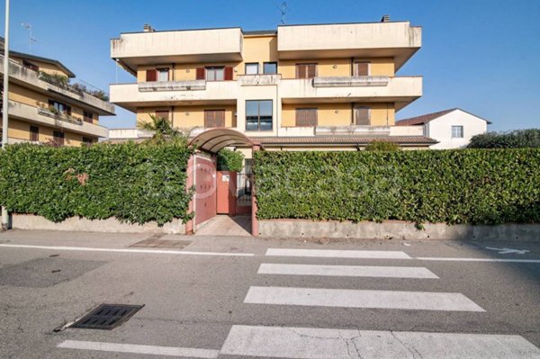 appartamento in vendita a Lodi in zona San Fereolo