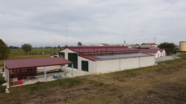 capannone in vendita a Lodi in zona Piazza Albarola