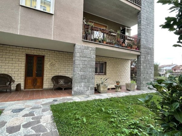 appartamento in vendita a Lodi in zona Città Bassa