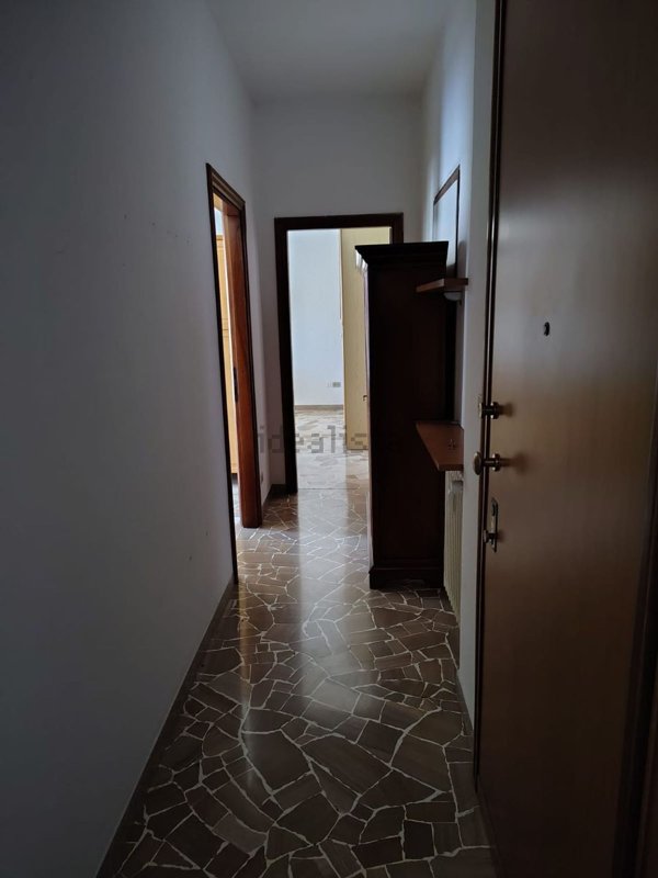 appartamento in vendita a Lodi in zona San Bernardo