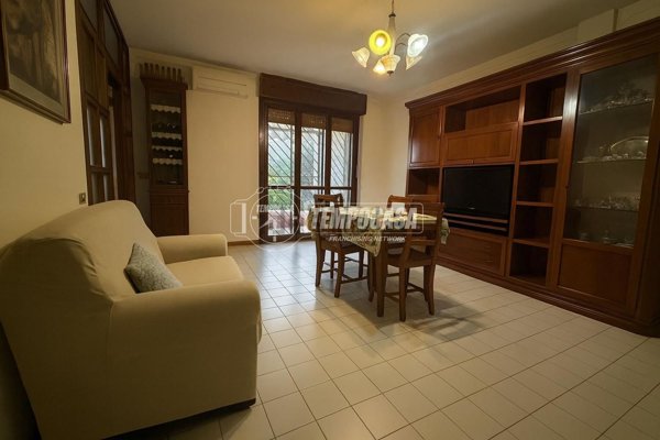 appartamento in vendita a Lodi in zona Piazza Albarola