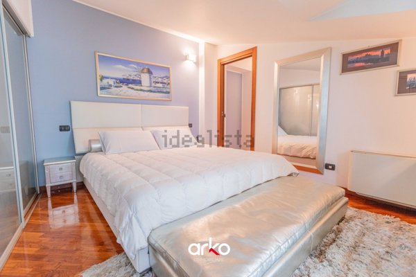 appartamento in vendita a Lodi in zona Piazza Albarola