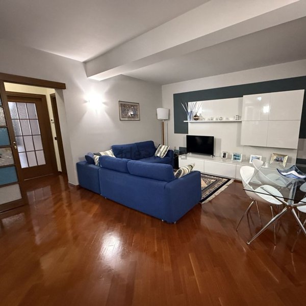 appartamento in vendita a Lodi in zona Centro Storico