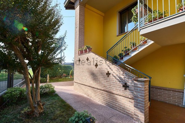 casa indipendente in vendita a Lodi