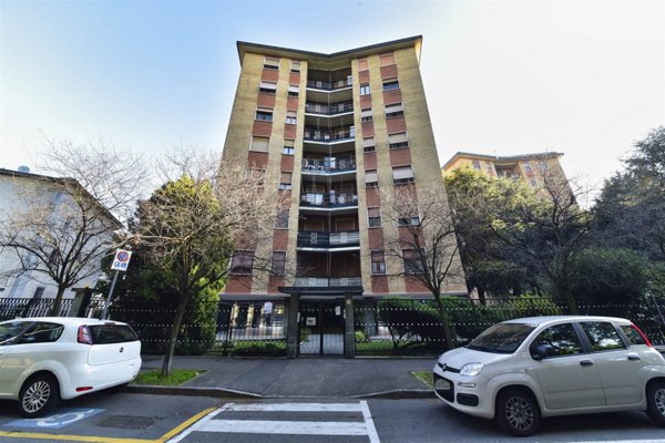 appartamento in vendita a Lodi in zona Paderno